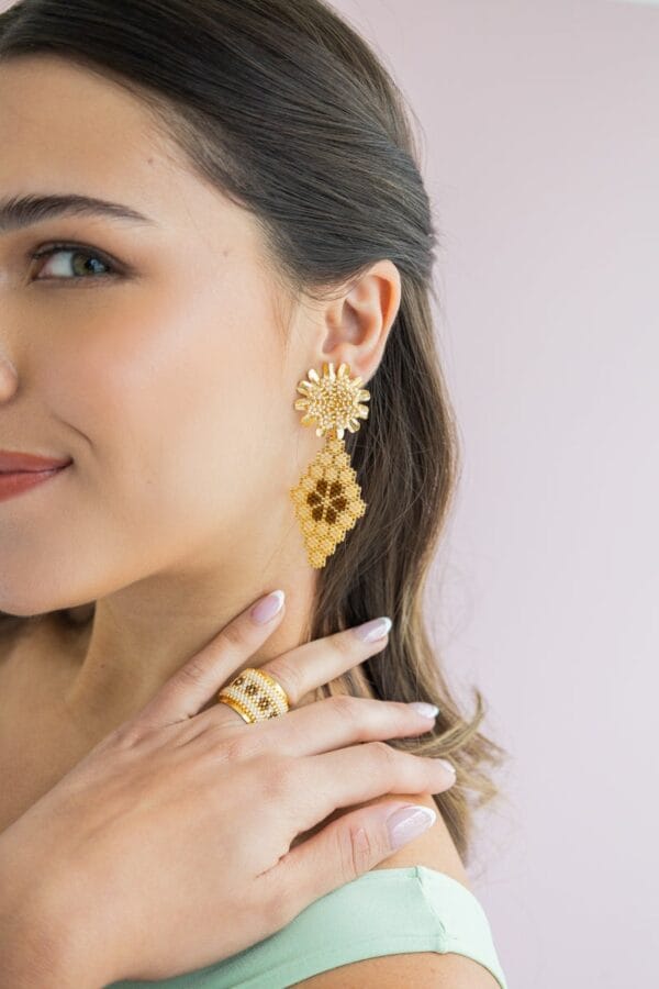 Aretes Beige Sole