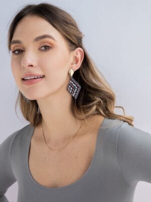 Aretes Miyuki Akira